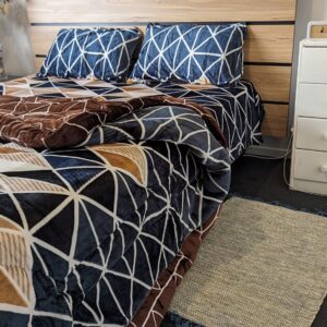 4 piece blanket set reversible heavy winter ( queen/king size )