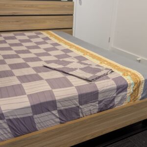 cotton double bedsheet set in checker design
