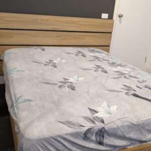fitted double bedsheet