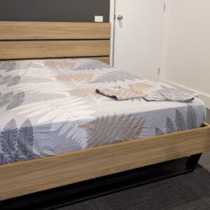fitted double bedsheet
