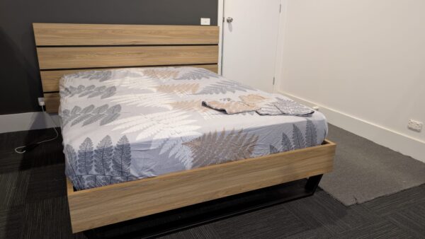 fitted double bedsheet